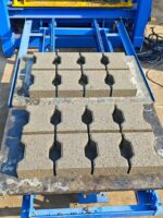 QT4-15 Fully automatic hydraulic block making machine - Image 13