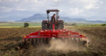 Heavy Duty Farming Tractor for sale from China with very competitive Factory prices - Image 7