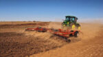 Heavy Duty Farming Tractor for sale from China with very competitive Factory prices - Image 9