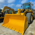 Well Known Japanese KOMATSU Front End Wheel Loader for Sale from China - Image 11